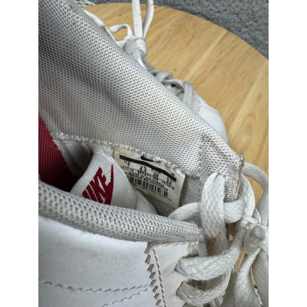 Nike dirty check